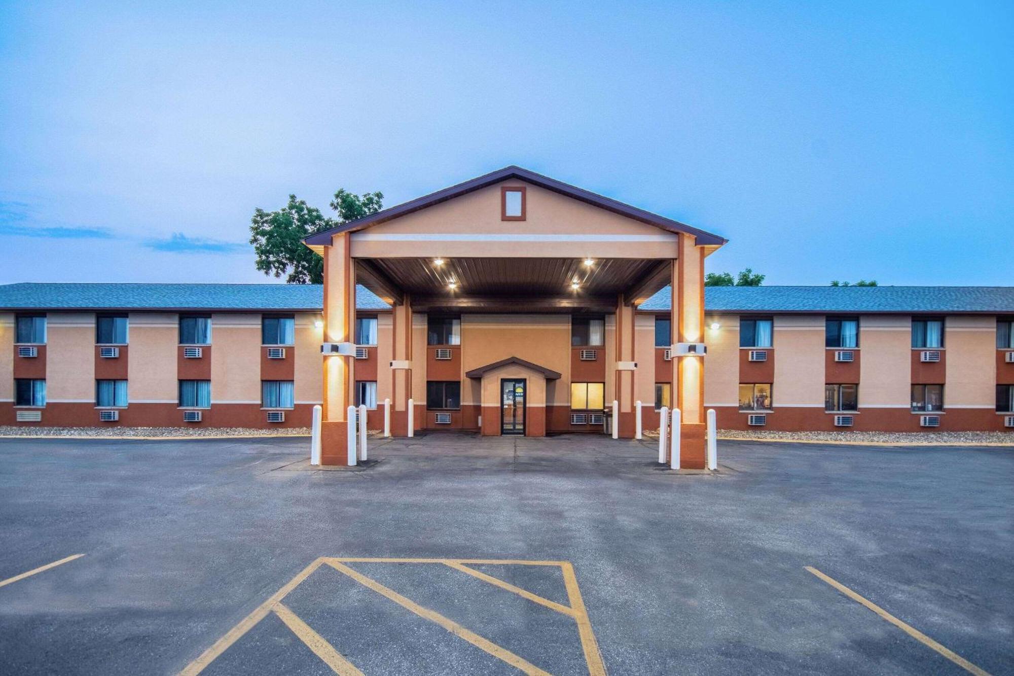 Days Inn & Suites By Wyndham Waterloo Luaran gambar